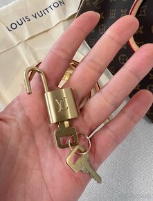 LV SPEEDY 30 Monogram kabelka - 16