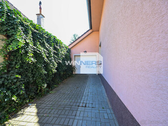 Ponúkame Vám na predaj rodinný dom, ponúkajúci komfortné býv - 16