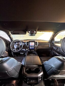 Dodge Ram limited 2020 - 16
