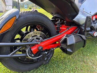 CAN AM SPYDER F3S - 16