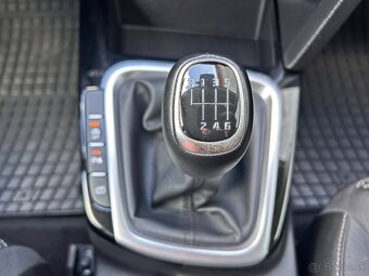 Kia CEED SW 1,5TGDi 118kW MT6 GOLD PLUS - 16