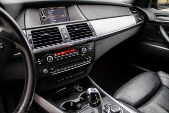 BMW X5 xDrive40d - 16