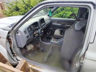 Nissan Navara  D22 98kw  262  000km - 16