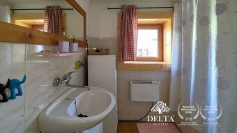 EXKLUZÍVNE DELTA- Krásna drevenica po vkusnej rekonštrukcii, - 16