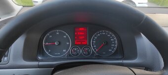 Volkswagen Touran 1.9 TDI - 16