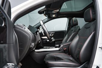 Mercedes-Benz GLA 250 4Matic AMG Line / SK - vozidlo - 16