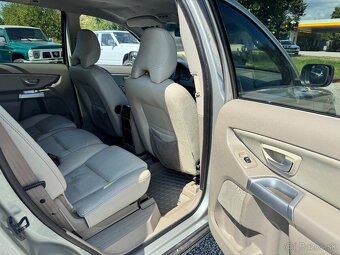 volvo XC 90 2.4D Executive A/T - 16