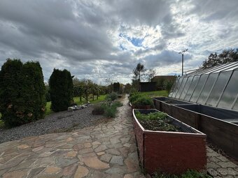 RODINNÝ DOM - ČARADICE - 16