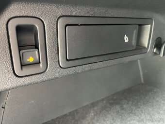 Volkswagen Tiguan R Line, 2.0 TDI Automat 140kw, 4x4 - 16