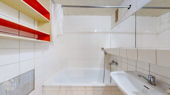 3 izbový byt v pôvodnom stave, ktorý čaká na vašu víziu - 16