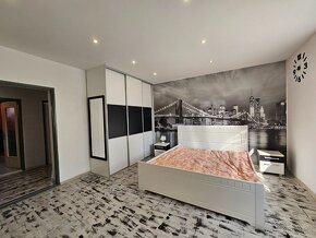 Veľkorysý 5 izbový rodinný dom Nová Dubnica - Veľký Kolačín - 16