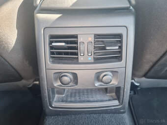 BMW Rad 3 Touring 2.0i, automat - 16
