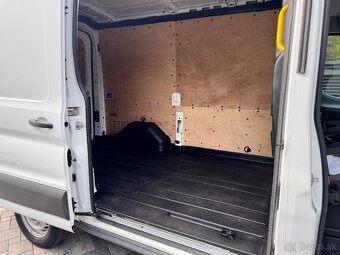 Ford Transit 2.2 3miestna - 16