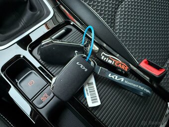 Kia XCeed 1.5 T-GDi Platinum / NOVÉ VOZIDLO / - 16