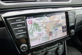 Škoda Superb Combi 2.0 TSI 4x4 L&K DSG - 16