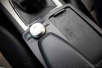 Mercedes-Benz C trieda Sedan 220 CDI (125 kW, r.v. 2010) - 16