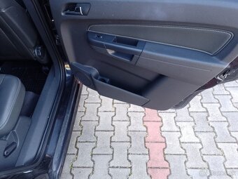 Predám Opel Zafira 1.9.diesel 110kw r.v.2009 - 16