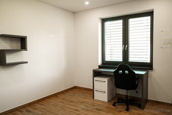 Nový 6 izbový dom, 240m2, Vlčany, Šaľa - 16