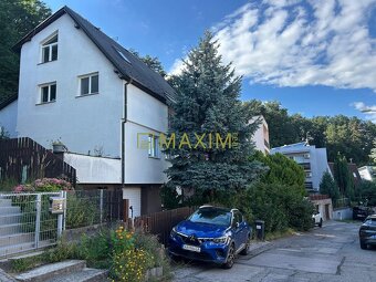 TOP- Lukratívny poschodový RD v žiadanej časti Karlovej Vsi- - 16