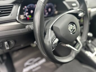 ŠKODA SUPERB SPORTLINE 2.0 TDI 110 KW DSG Cockpit 2022 133tm - 16