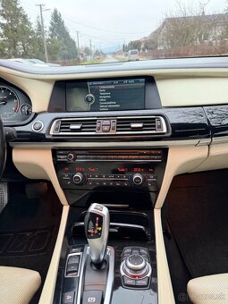 Predám BMW 740D 225kw Xdrive Mpaket INDIVIDUAL - 16