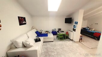 Prodej bytů 6+kk pro rodinu nebo investici, Lago di Garda - 16