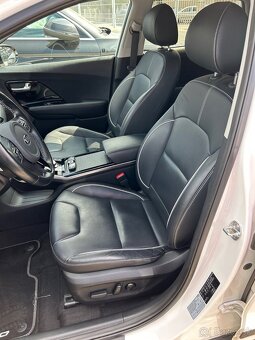 Kia Niro EV 64kWh Executive Line, 150kW, A1 - 16