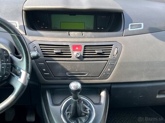 Citroën C4 Picasso 1.6 HDi 16V Style - 16