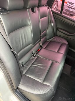 BMW e46 325i touring - 16