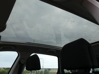 Peugeot 308 2.0 HDI SW panorama digi.klima - 16