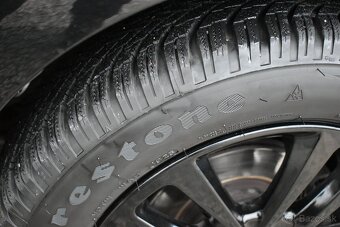 Toyota Yaris 1.33 Dual VVT-i Edition 45 Benzín - 16