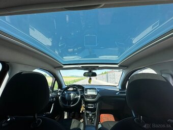Peugeot 208 1.4 Vti - 16