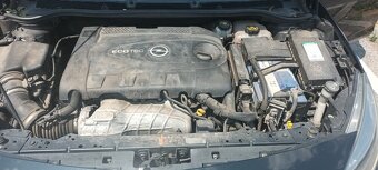 Astra J Sports tourer 2.0 CDTI, 121kW, Cosmo, r.v. 2013 - 16
