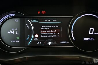 Kia Niro EV 64 kWh Platinum - 16