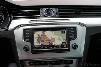 Volkswagen Passat 2.0 TDI DSG 110kw - 16