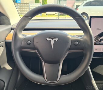 TESLA MODEL 3 LONG RANGE AWD - 16