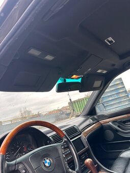 Rozpredam bmw e38 750i - 16