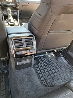 Škoda Superb Combi 1.6 TDI Ambition - 16