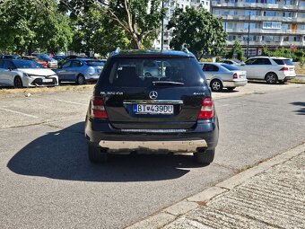 Mercedes-Benz ML 164 - 16