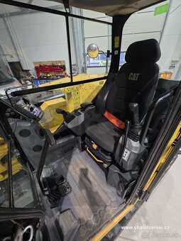 Pásový bagr CAT 308 CR, rok výroby 2019, 2803 mth, 3x lžíce - 16