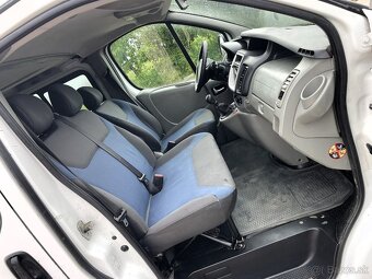 Renault Trafic Combi Van 2.0 dCi 115k L2H1P2 9miestne - 16