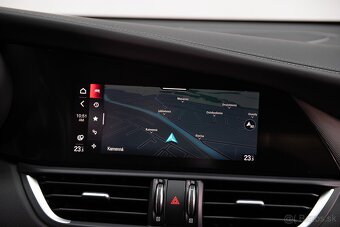 Alfa Romeo Giulia 2.0 206kW, automat, 4x4, 2022, DPH - 16