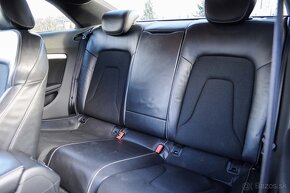 AUDI A5 COUPE - 3.0TDI V6 176KW MANUÁL S-LINE + RS5 PACKET - 16