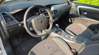 Renault Laguna Grandtour 2.0 dCi 150k Black Edition - 16