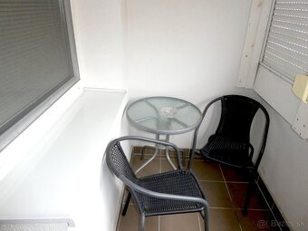 Na predaj 2 izbový byt s loggiou - 16