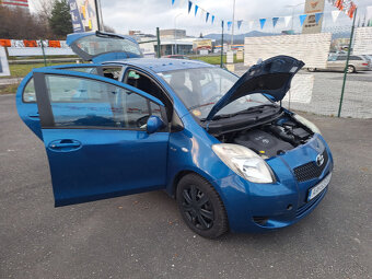 Toyota Yaris 1,4D-4D 66 kW Automat 5 - 16