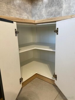 Kuchynská linka – SKLADOM - 16