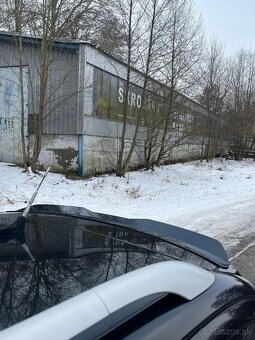 OCTAVIA 2 COMBI SPOILER NA KUFR LIPKO NA HRANU KUFRU - 16
