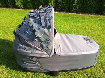 Cybex Priam Simply Flowers Grey - 16
