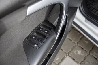 Opel Insignia 2.0 CDTI Cosmo /aj na splátky/ - 16